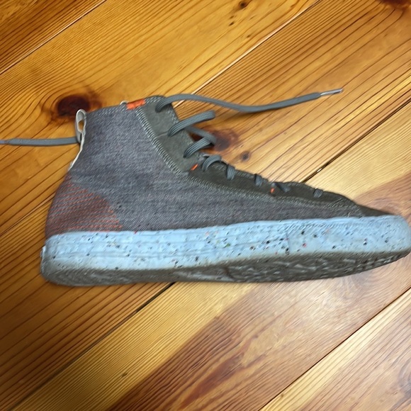 Converse Chuck Taylor Crater- Sz. 10 - Picture 3 of 7